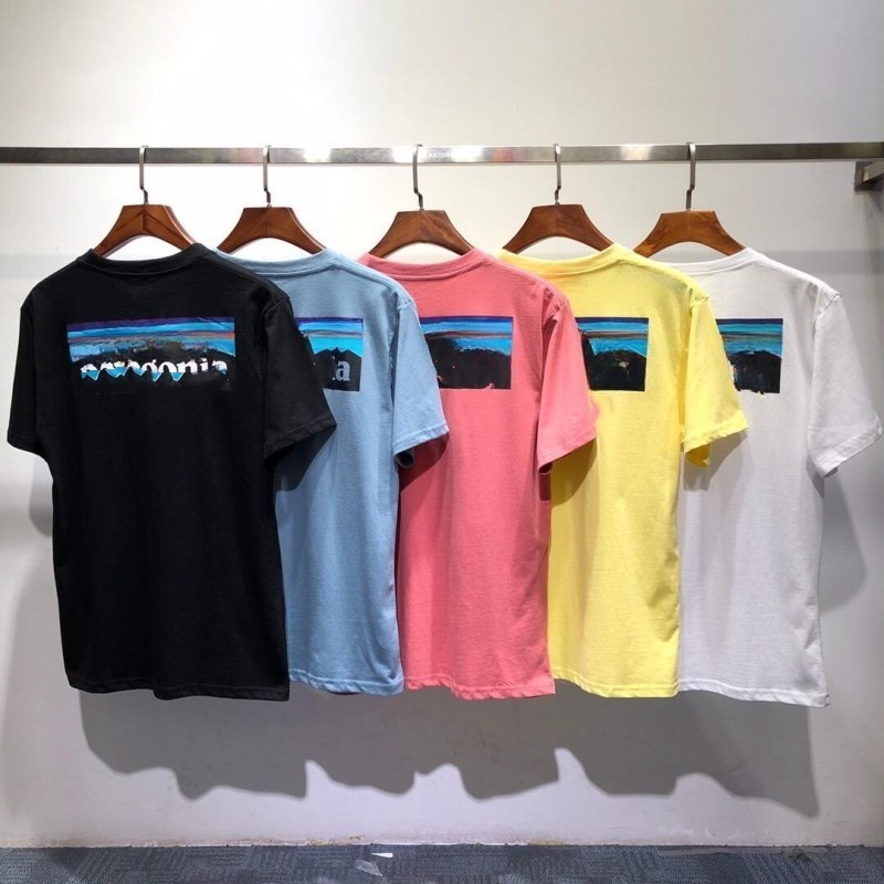 Men's T Shirts designer t shirt Casual Cotton shirts for men designer Short Sleeves tee shirt Luxury American Style Loose Sports Tees polo shirt