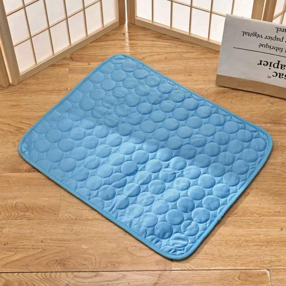 Pet summer cooling pad self cooling ice silk pet bed dog cat nest breathable cooling sleep pad Y250407