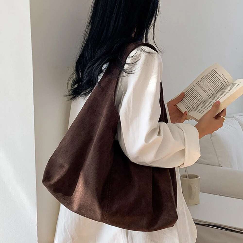 Vintage Half Moon Tote Bag Large Capacity Faux Suede Shoulder Bags For Women Designer Handbags Autumn Frosted Shopper Purses NEW