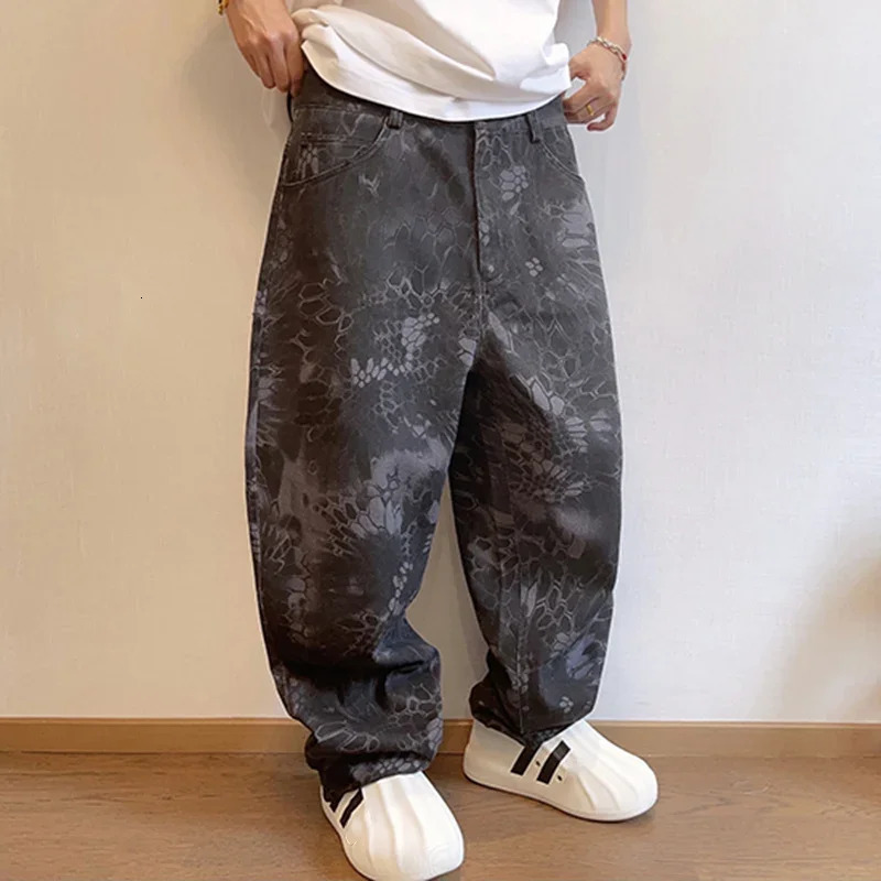 mens fashion snake print street clothing jeans casual denim pants American graphic hip Trouser 250408