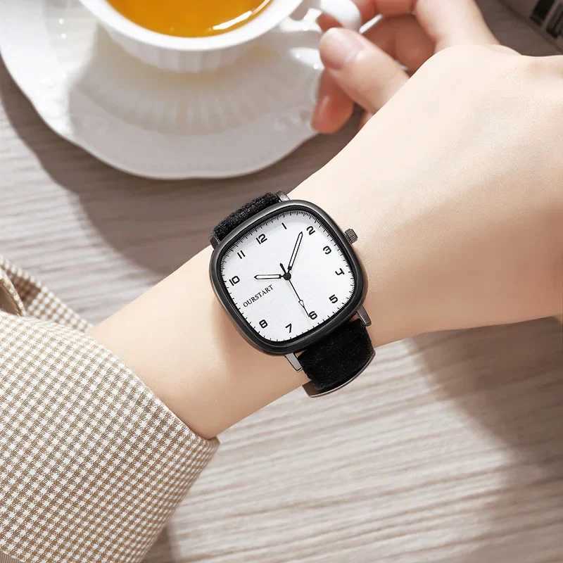 Vintage Square Dial Belt Watch Brand Quartz Watch Youth Student Watch Casual Fashion Mens Gift Watch WholesaleT250408