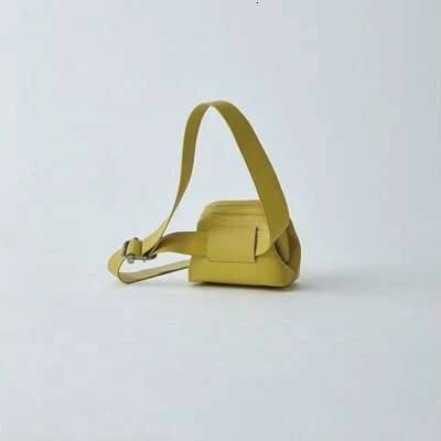 Ins New Pattern Retro Saddlewomen Messenger Wide Shoulder Strap Chain Small Crossbody Bag PU Leather Designer