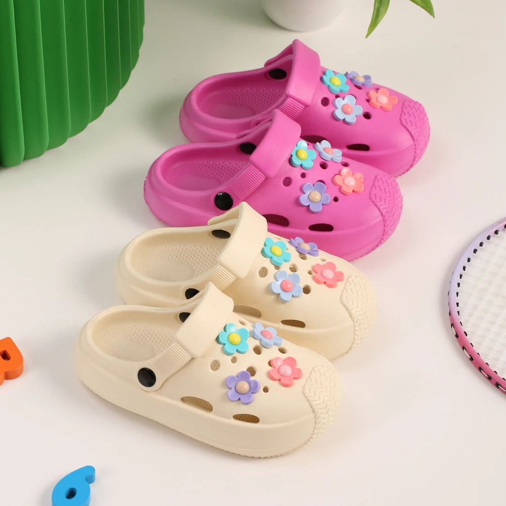 Summer Kids Home Slippers Childrens Shoes Slippers Soft Anti-Skid Flower DIY Hole Shoes for Boys Girls Beach Shoes 250408