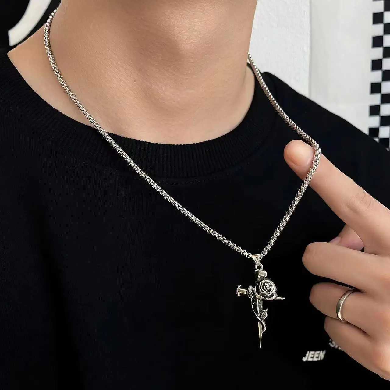 1Pcs Vintage Rose Cross Pendant Necklace For Women Men Stainless Steel Chain Punk Goth Trendy Accessories Choker Gothic JewelryC250407