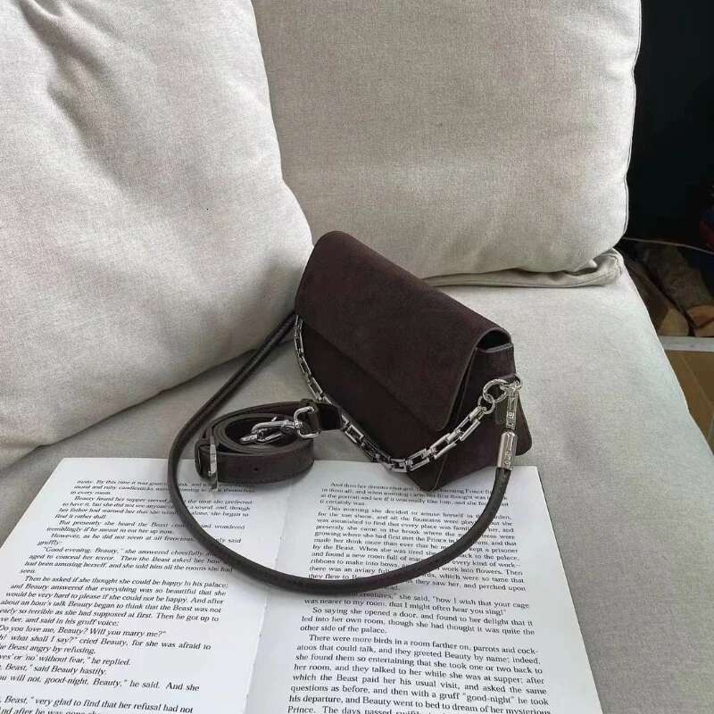 Ins Chic Niche Stylish Small Nubuck Flap Crossbody Matte Suede Leather Women Shoulder Bag 2 Straps Autumn Daily-Use Purse
