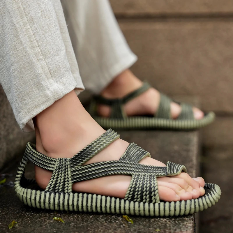 Summer Mens Straw Sandals Mens Casual Shoes Personality Wear-resistant Sandal for Men Outdoor Beach Flip-flop Size Plus 36-47 250408