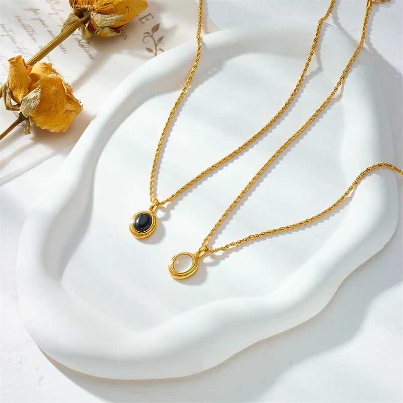 DIEYURO 316L Stainless Steel Oval Black White Stone Pendant Necklace For Women Girl New Trend Clavicle Chain Jewelry Gift PartyC250407