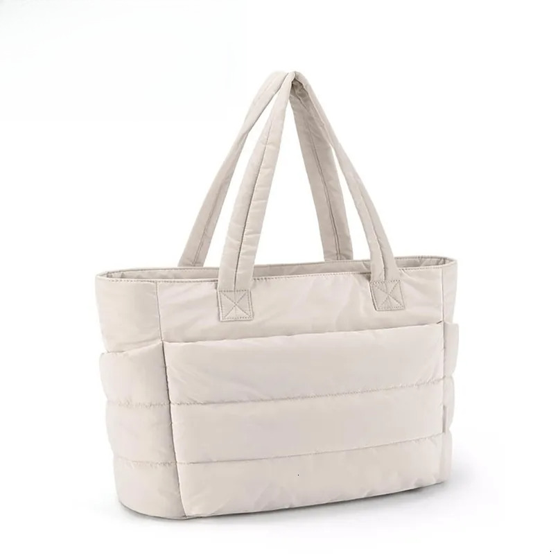 2025S New Free Shipping Designer Bag BAGSMART Womens Large Capacity Solid Color Handbag Commuting Work Student Classroom Shopping Bag