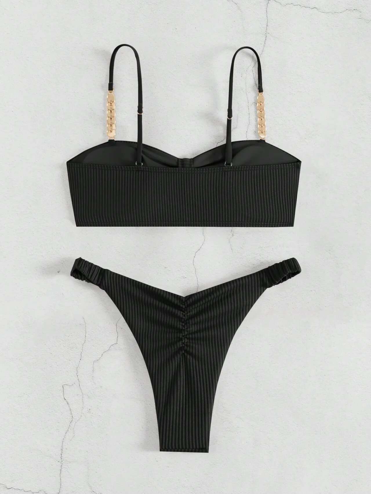 Dongdumaoyi Sexy Front Bow Push Up Bikini Set Women Metal Strap Hollow Out Bra Pleate Thong Swimsuit Summer Bathing Suit White Swimwear