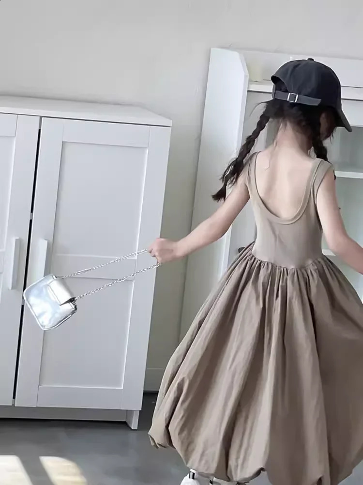 Summer Girls Fashionable Backless Baby Flower Bud Dress Children Sleeveless Tank Top Princess Dress 250408