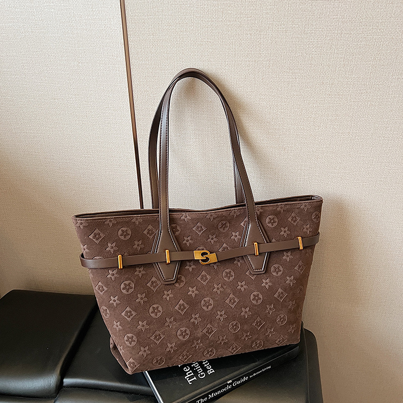 Designer Large Capacity Handtote Bag With Vintage Suede Underarm Bag Premium Hipster Shoulder Bag Free Shipping