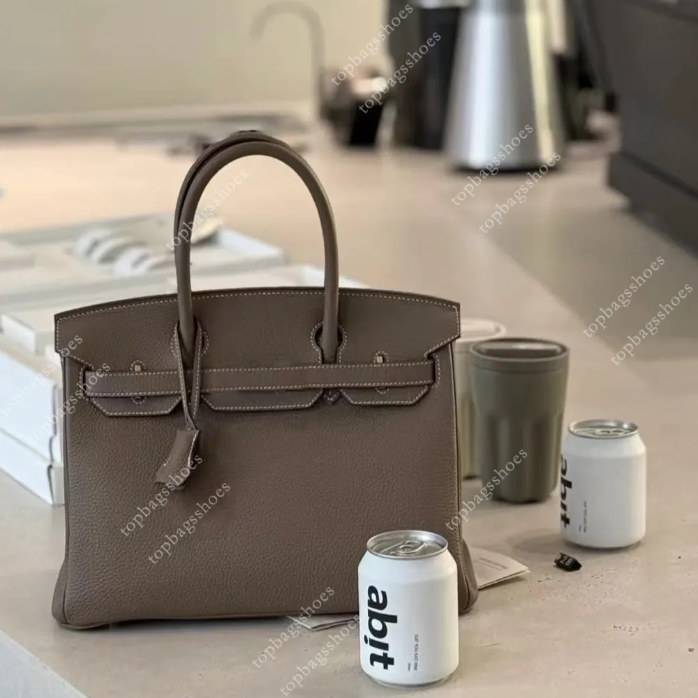 luxurys womens designers bags 40 35cm handbags purses shoulder crossbody messenger cowhide Genuine real leather fashion gold Large tote graceful clutch Bag