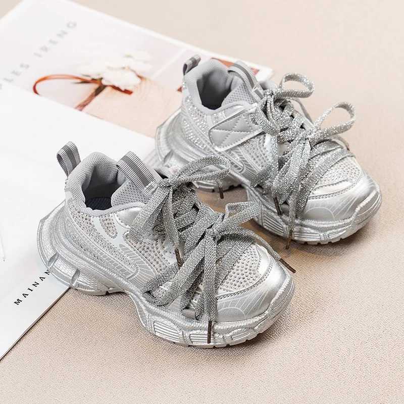 2024 Autumn Girls and Childrens Sports Shoes New Fashion Korean Sle Soft Comfortable Casual Anti Slip Sweet Bow Sports Shoes W250407
