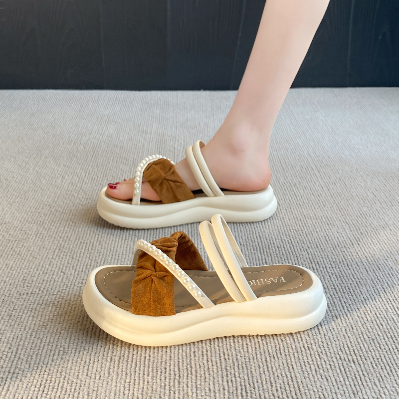 2025 New Yueting Summer New Shoes Fashion Versatile Designer Women's Slippers Sandals Single Shoes Double Wear Trendy Sandals1