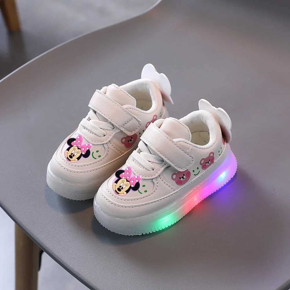 Spring and summer childrens lighting casual shoes PU girls and boys LED sports shoes board shoes W250407