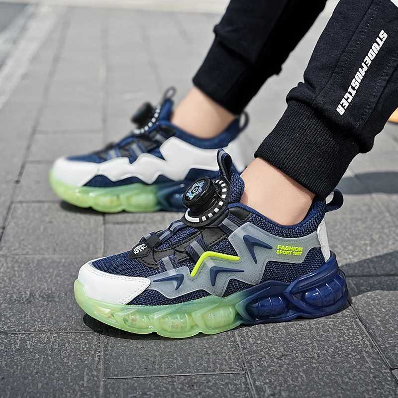 2025 New Childrens Fashion Sports Shoes Boys Running Casual Shoes Mesh Comfortable Outdoor Childrens Casual Tennis Lightweight Sports Shoes W250407