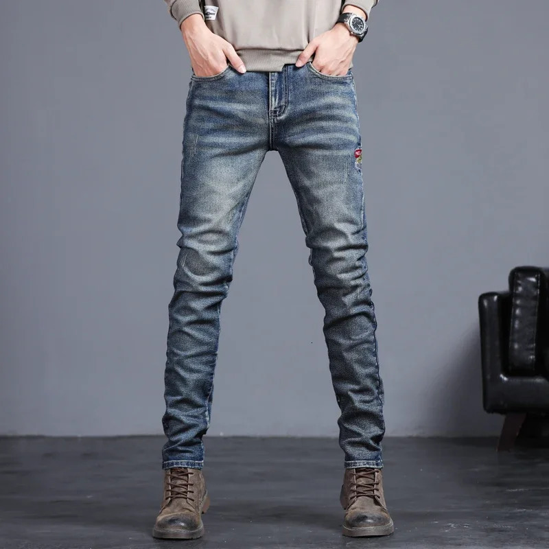 mens retro jeans Korean fashion ultrathin small feet embroidery streetwear 250401