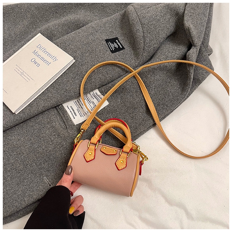 free shipping designers bags for womens ladies 2025 new versatile and fashionable shoulder bag with a niche texture simple crossbody bag for daily out