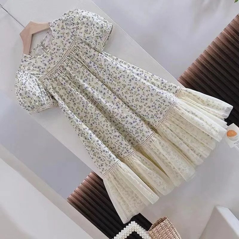 Retro Printed Princess Dress For 4-14Yrs Teenager Girls 2025 Summer Children Clothes Short Sleeve Lace Loose Elegant Dress 250408