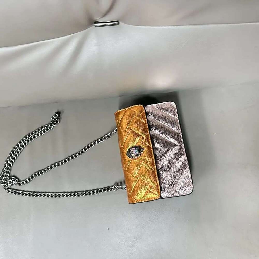 2024 Color Match Fashion Small Fragrance Foreign Style Plaid Classic Eagle Head Crossbody Hawk Head Bag