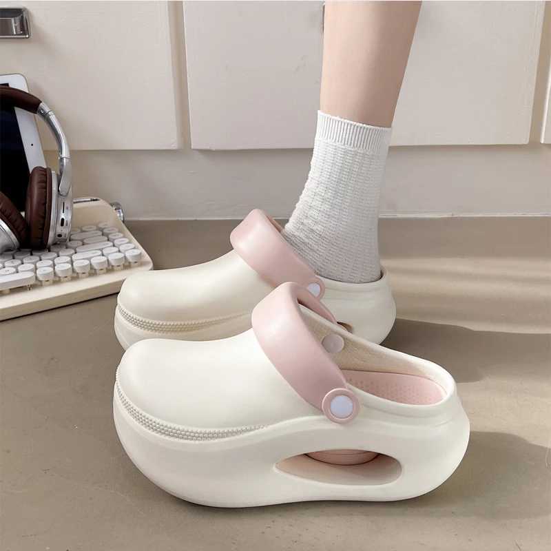New Arrival 7cm Thick Bottom Soft EVA Garden Watch Womens Waterproof Comfortable Platform Mule Sandals Womens Outdoor Beach Hole Skating Shoes T250407