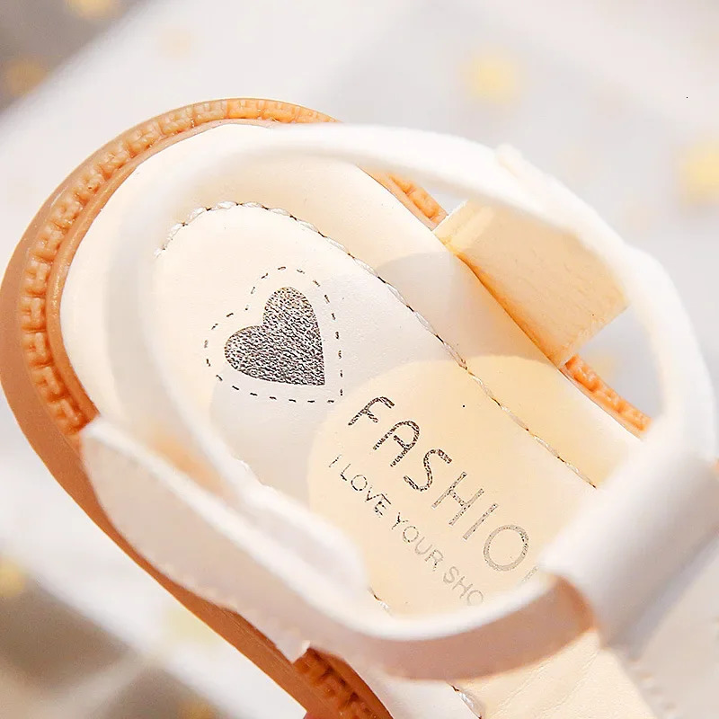 Summer Princess Sandals For Baby Girls Cute Bear Bow Fashion Toddler Shoes Soft-soled Breathable Casual Shoes For Infant Baby 250407