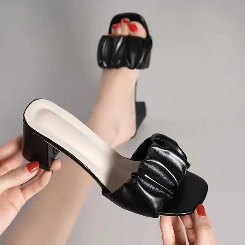 2024 Short and Fat High Heels Slide Fi Folded Square Toes Green Orange Womens Sandals Casual Elegant Womens Dress Sandals Plus Size 42XJ250407