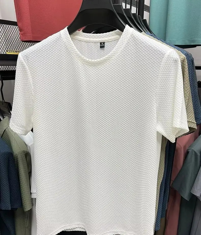 Mini bamboo mesh ice silk T-shirt mens short sleeved round neck mens bottom shirt summer solid color mens top 250407