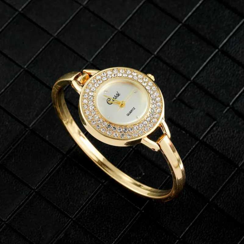 CUSSI brand luxury gold round dial fashionable Rhinestone round quartz bracelet watch elegant womens watch Saati RelojesT250408