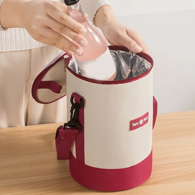 Portable lunch bag insulated food handbag simple and practical shoulder storage picnic meal container round shape 250401