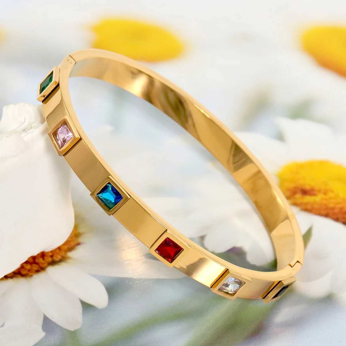 Fashionable waterproof stainless steel colored zircon bracelet suitable for womens daily wear birthday parties wedding jewelry gifts Y250408