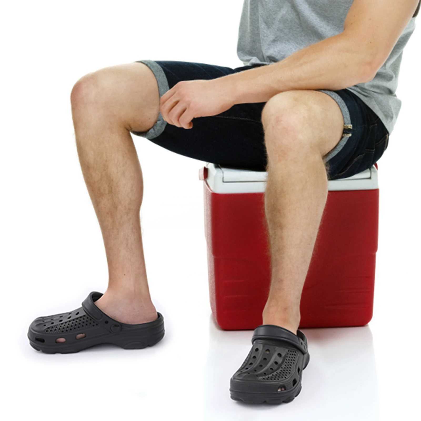 Comwarm Fashion Mens Slippers New Summer Cave Slippers Outdoor Non slip Mens Beach Slippers Soft Home Casual Slippers W250414