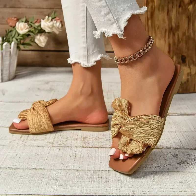 Summer womens sliders Fi brand casual sliders womens flat shoes womens peeping toes beach sandals outdoor flip cover low floor matsXJ250407
