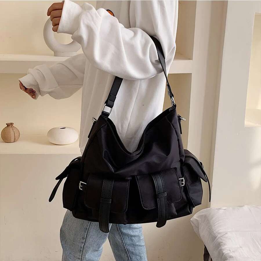 Casual Tote Bag Nylon Large Shoulder Bags For Women 2022 Trend Travel Messenger Handbags And Purses Bolsa Feminina Black