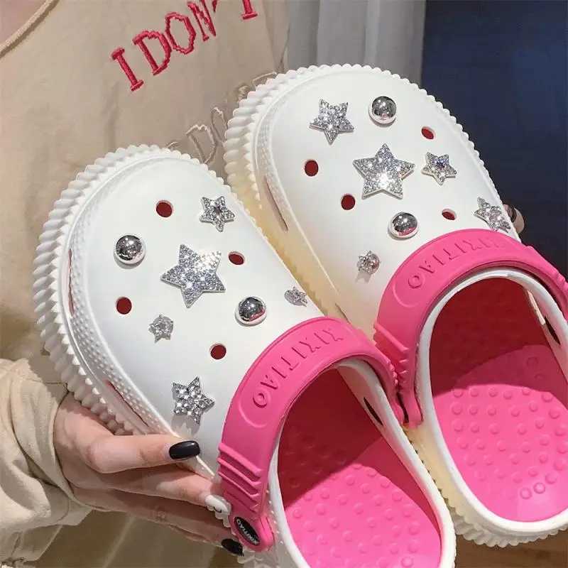 New Arrival Fashionable womens thick soled hole slide sandals trend beach shoes summer Eva comfortable and fashionable sole outdoor thick sole T250407