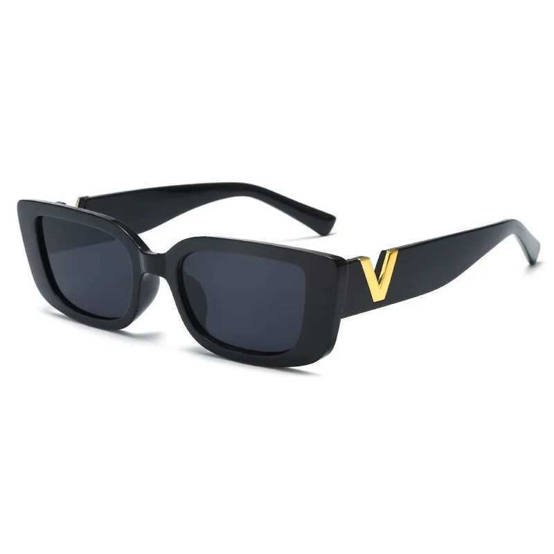 Retro Cool Small Frame Cat Eye Sunglasses 2024 Womens Luxury Sunglasses Mens Fashion Jelly Sunglasses with Metal hinges W250408