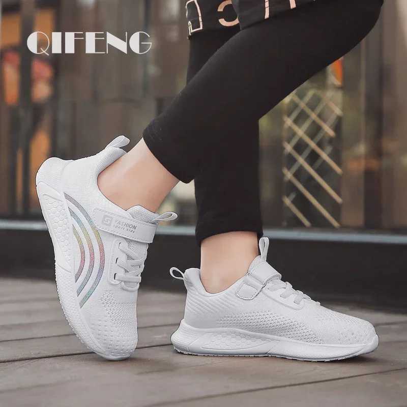 Cute girls casual shoes white mesh sports shoes students summer socks fashionable childrens sports shoes Tenis running autumn W250407