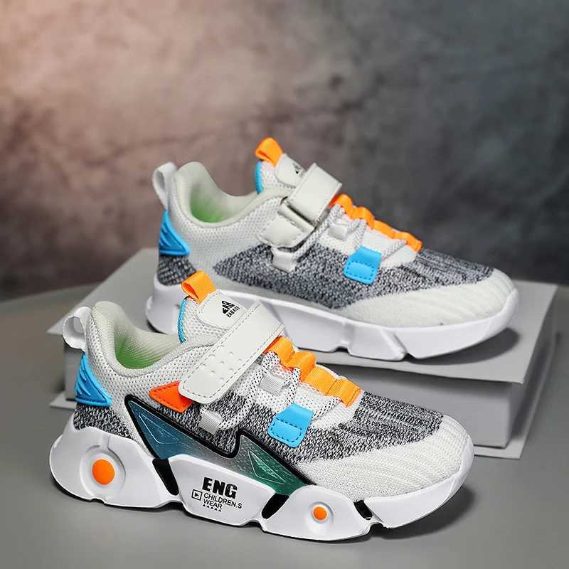 2024 Autumn Girls Casual Shoes Light Mesh Sports Shoes Childrens Summer Youth Cute Sports Socks W250407