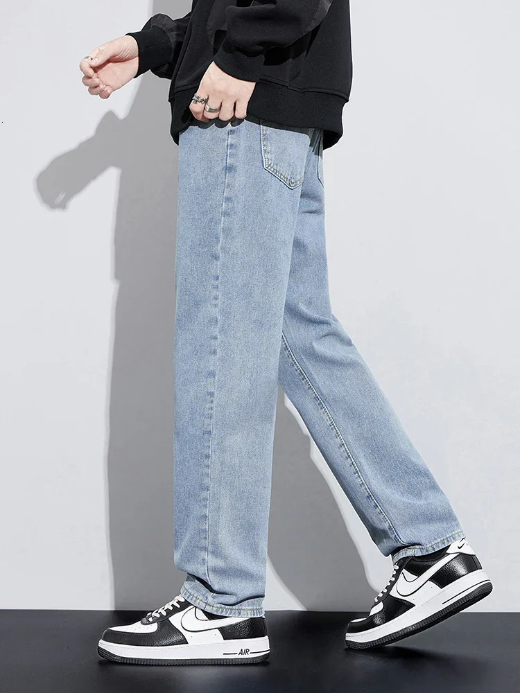 autumn mens bag jeans street fashion wide legs denim Trousers straight and comfortable casual pants 250401