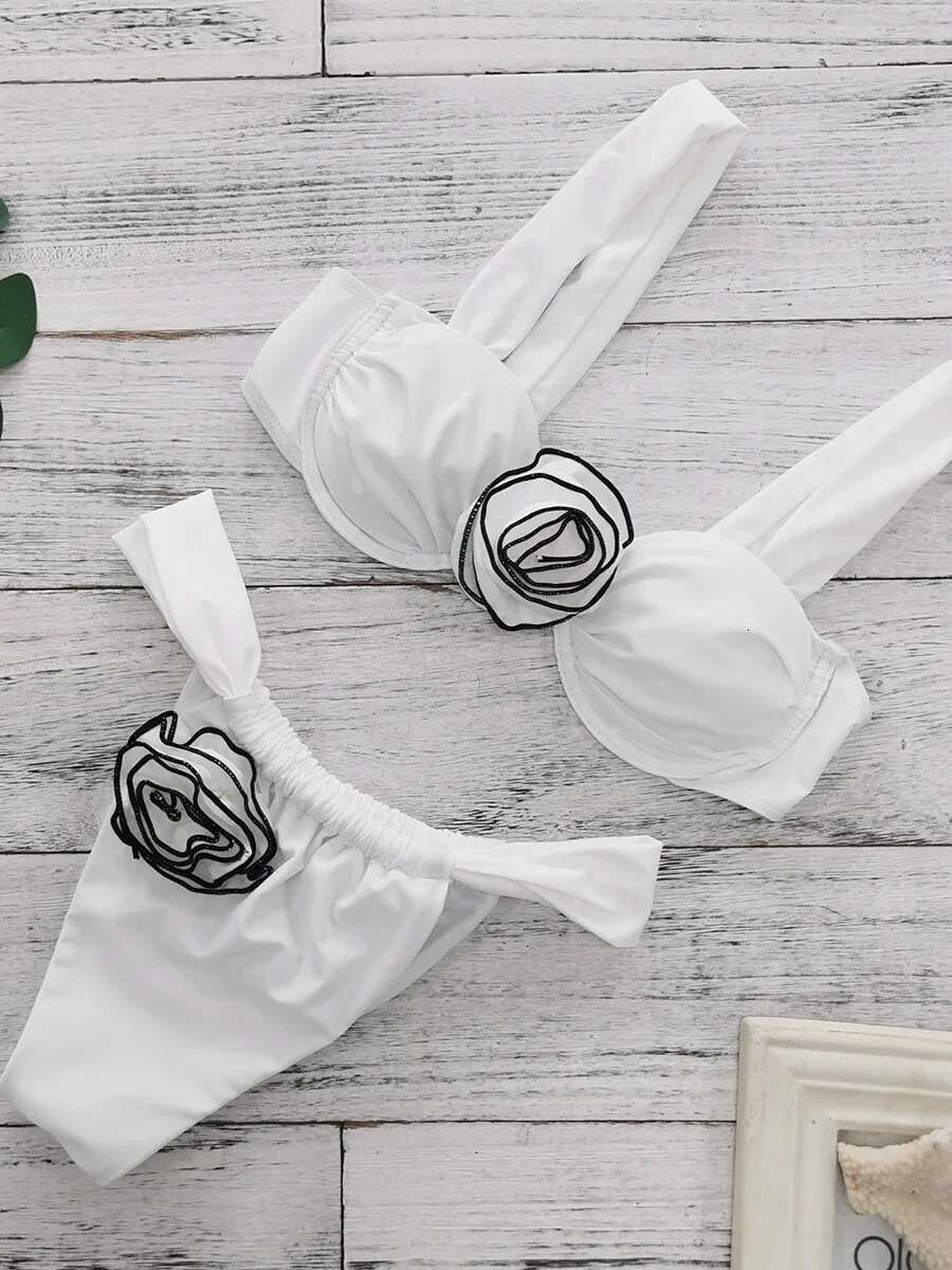 Dongdumaoyi Swimsuit Women Sexy D Floral Bikini Set White Push Up Underwire Micro Swimwear Beach Bathing Suit Thong Bikinis Biquini