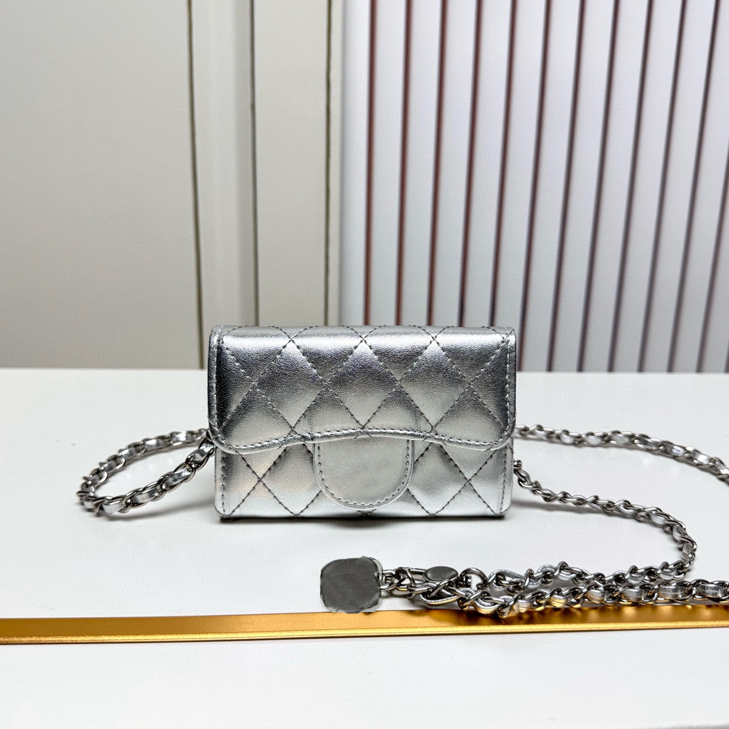 luxurys designers wallet portafoglio Fashion Peas Short Clip Classic leather Wallet Bag Card Holder Purses With Box Dust Bag8937