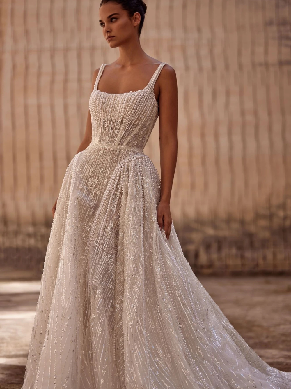 Royal Pearls Square Neck Wedding Dress Elegant A Line Bridal Gown Customized Stunning Sequined Lace Bride Women Wear