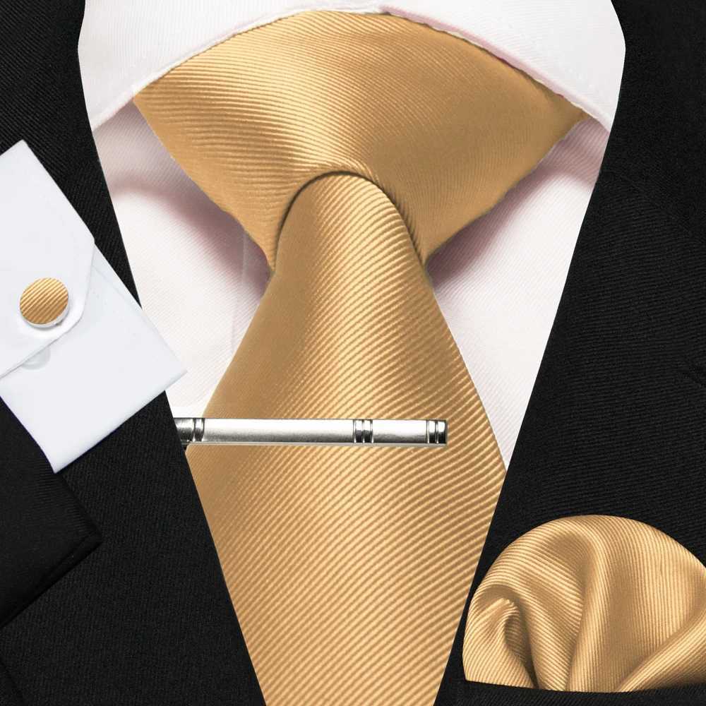 Classic Silk Men Solid Necktie Red Blue Green Business Wedding Tie For Men Handkerchief Cufflinks Set Gro Ties Gift X250407