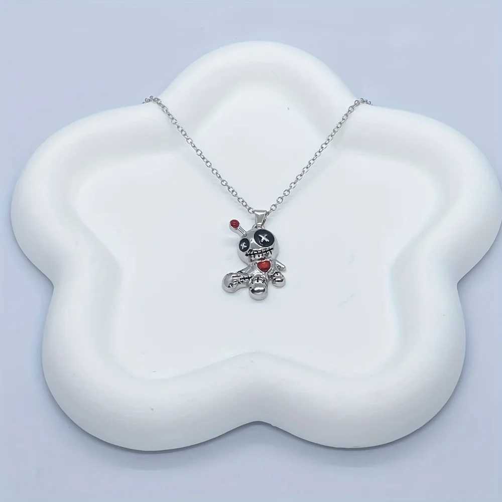 Creative Funny Voodoo Doll Red Heart Pendant Necklace for Women Trendy Punk Cartoon Girl Holiday Decoration AccessoriesC250407