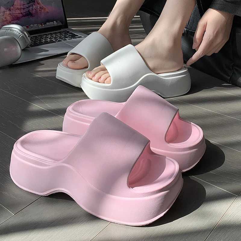 Solid color EVA platform slider womens thick sole N slider beach slider sandals womens summer 2025 soft sole wedge high heels sliderXJ250407