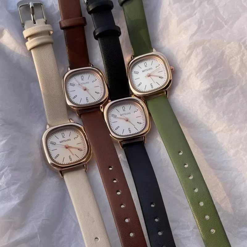Casual Watch Retro Square Quartz Digital Mini Dial Leather Strap Fashion Watch Waterproof WatchT250408