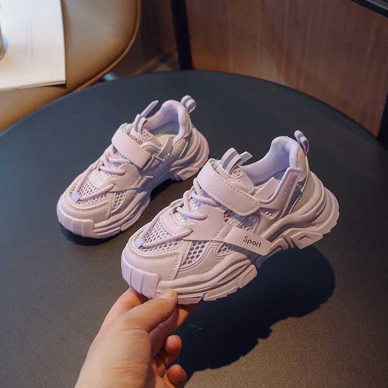 Childrens sports shoes 2023 new fashion breathable soft childrens shoes boys and girls lightweight casual sports shoes baby walking shoes W250407