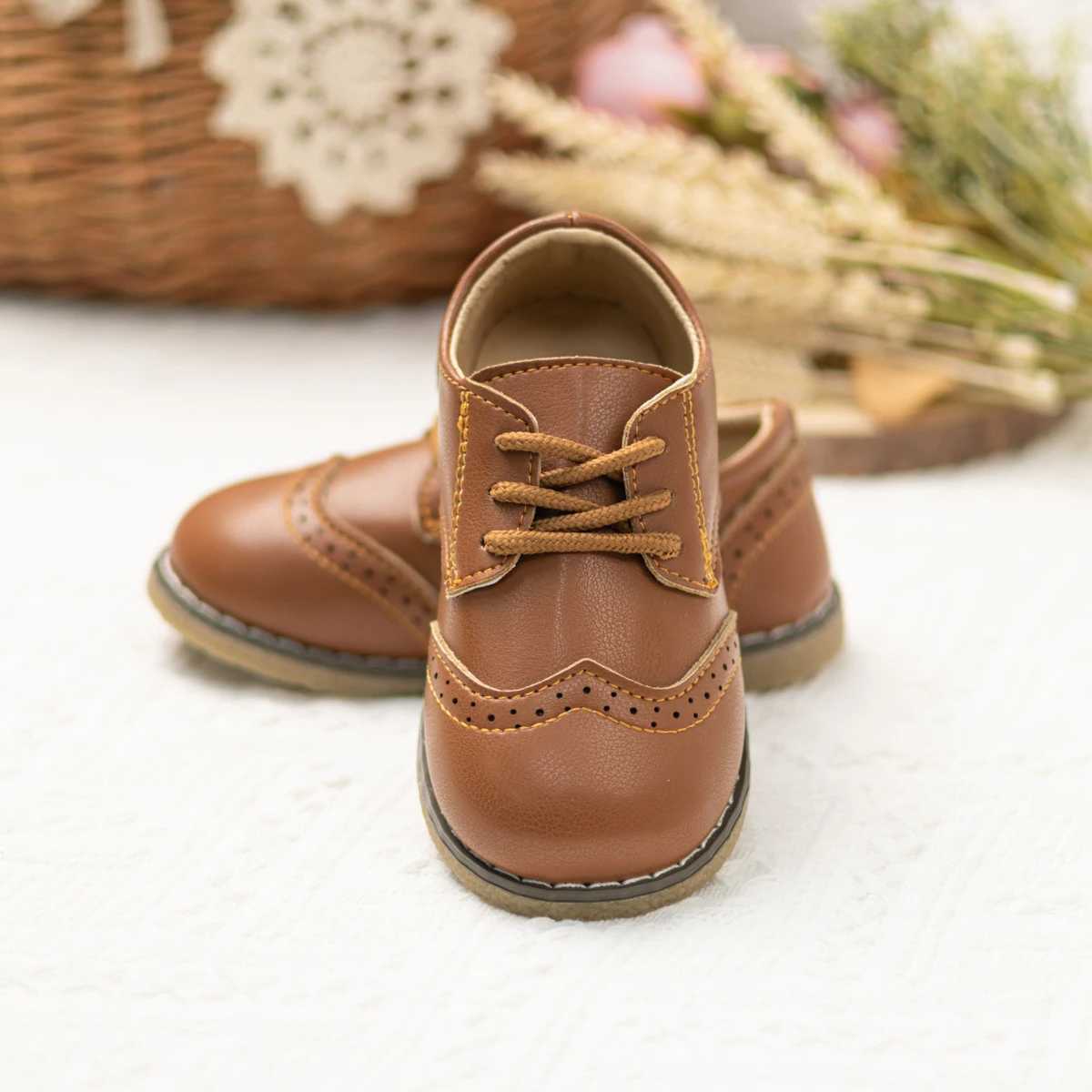 KIDSUN Fashion Childrens Shoes for Girls Lace PU Leather Shoes for Girls Multi Color Casual Baby Shoes Princess Childrens Shoes W250407