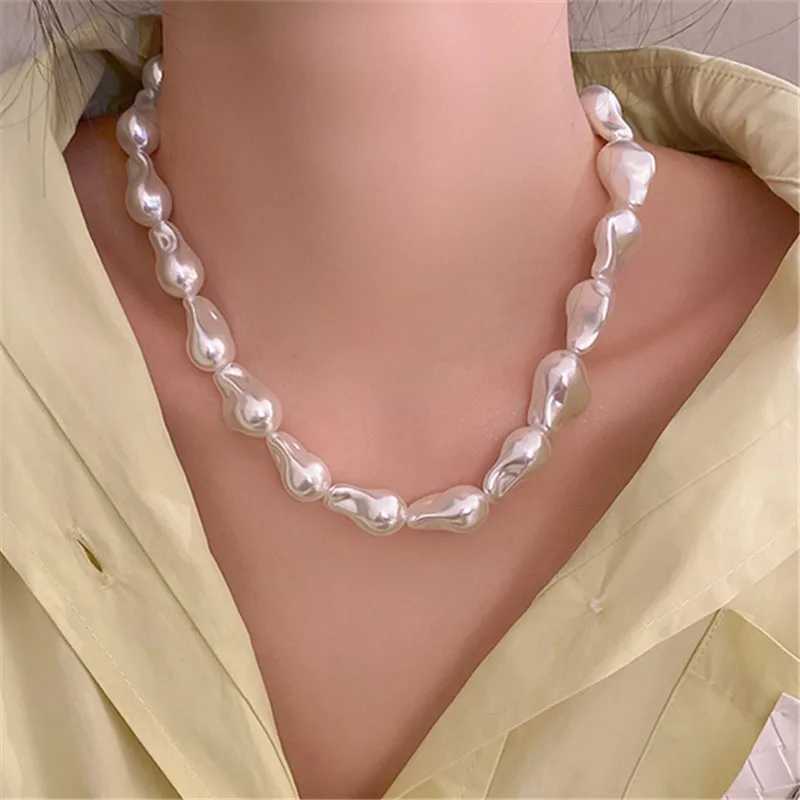 Vintage Bohemian Big Beads Pearl Choker Necklace For Women Girls New Luxury Bride Clavicle Chain Wedding JewelryC250407