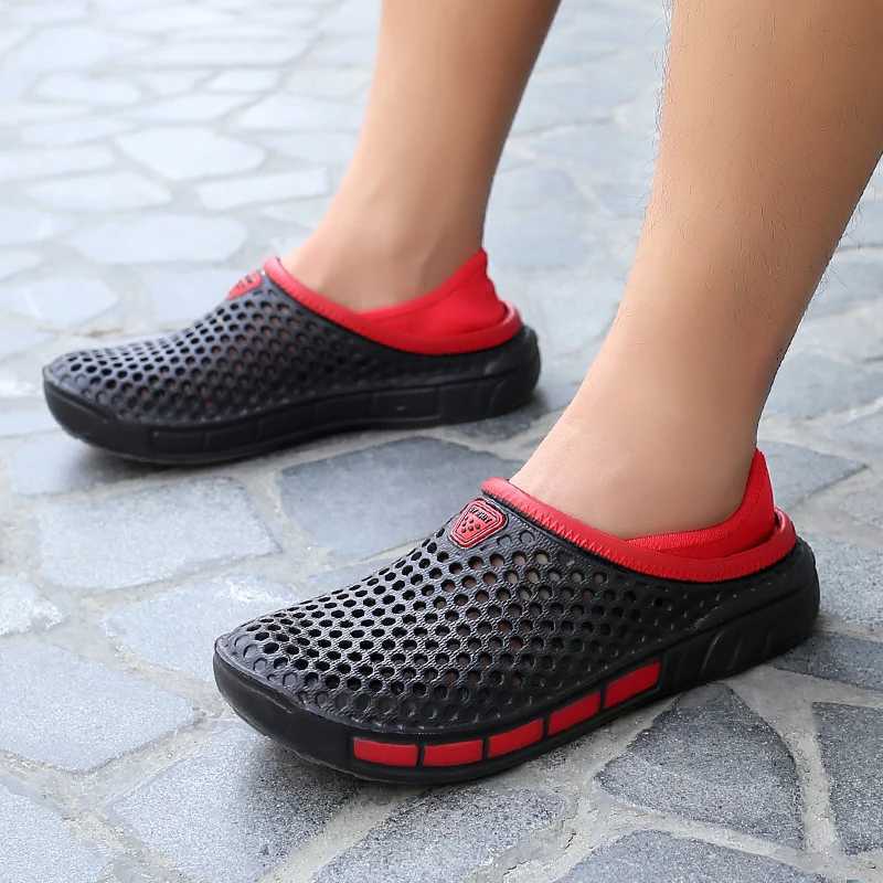 New Arrival Summer beach mens sandals breathable mens casual shoes hole shoes light chlorine home garden outdoor mens smooth shoes large size 39-49 T2